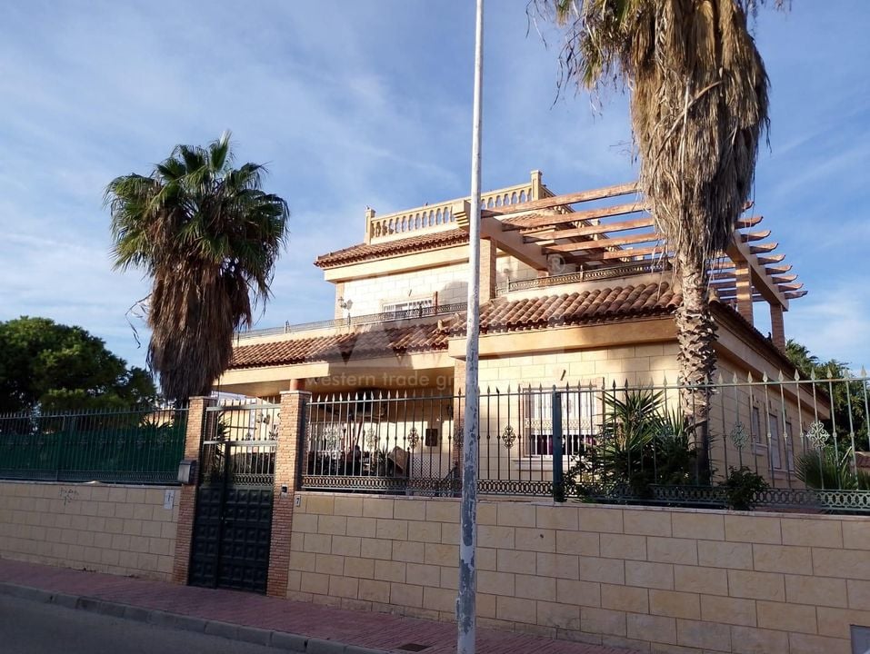 5 bedroom Villa in Torrevieja - PPS134938 - Photo - 1