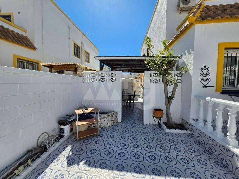 Townhouse de 3 chambres à Torrevieja - VEC135183 - Photo - 3