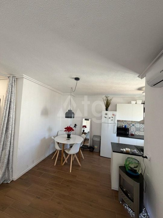 2 bedroom Apartment in Punta Prima - HRE135385 - Photo - 5