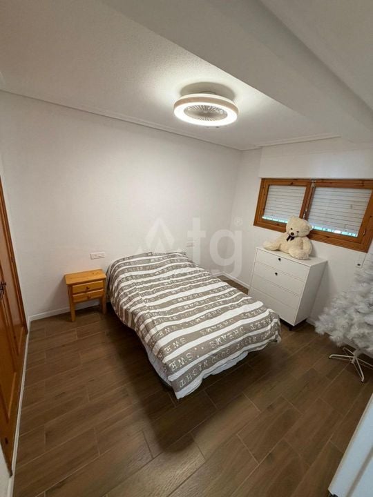 2 bedroom Apartment in Punta Prima - HRE135385 - Photo - 9