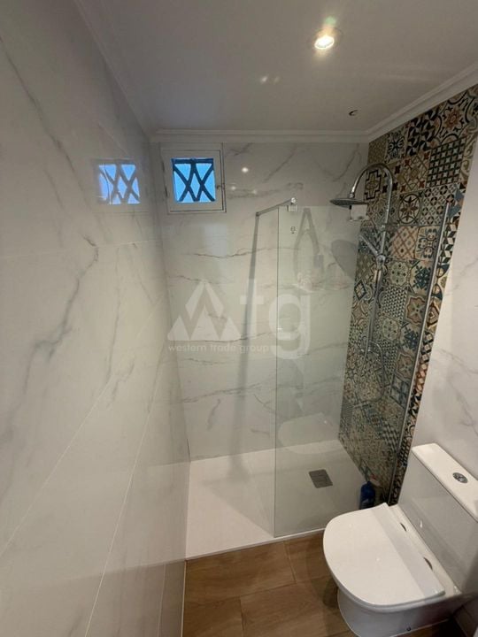2 bedroom Apartment in Punta Prima - HRE135385 - Photo - 12
