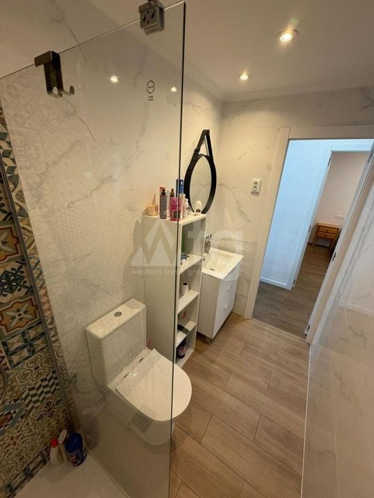 2 bedroom Apartment in Punta Prima - HRE135385 - Photo - 13