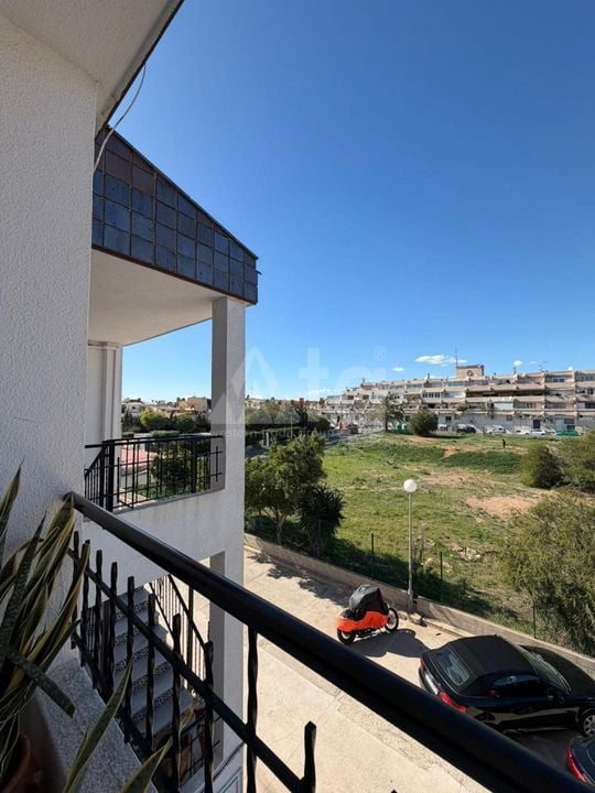 2 bedroom Apartment in Punta Prima - HRE135385 - Photo - 21