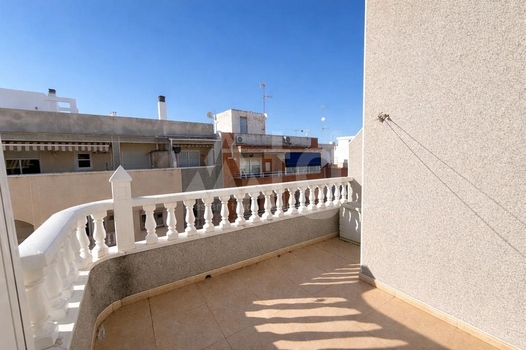 2 bedroom Penthouse in Torrevieja - GVS135428 - Photo - 11