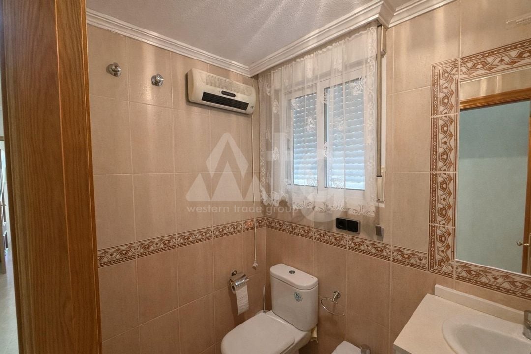 2 bedroom Penthouse in Torrevieja - GVS135428 - Photo - 9