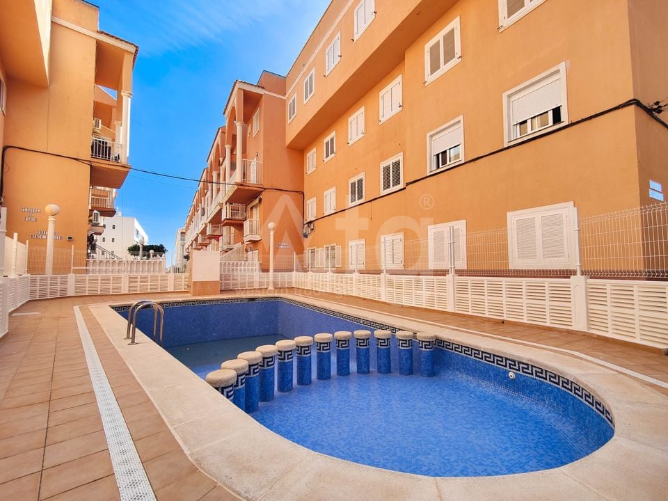 Penthouse de 2 chambres à Torrevieja - HSI135483 - Photo - 2