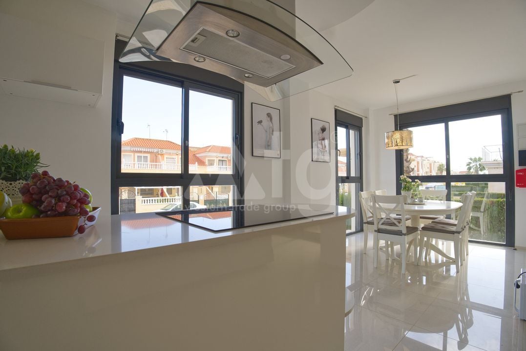 Townhouse de 3 chambres à La Zenia - FU135612 - Photo - 8