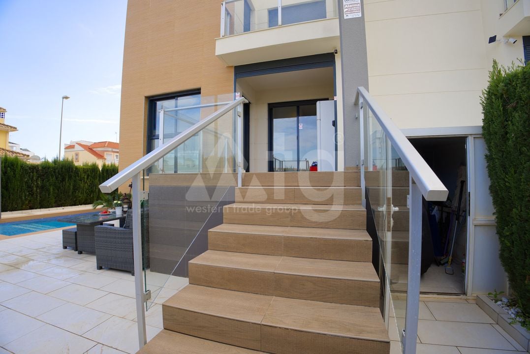 Townhouse de 3 chambres à La Zenia - FU135612 - Photo - 25