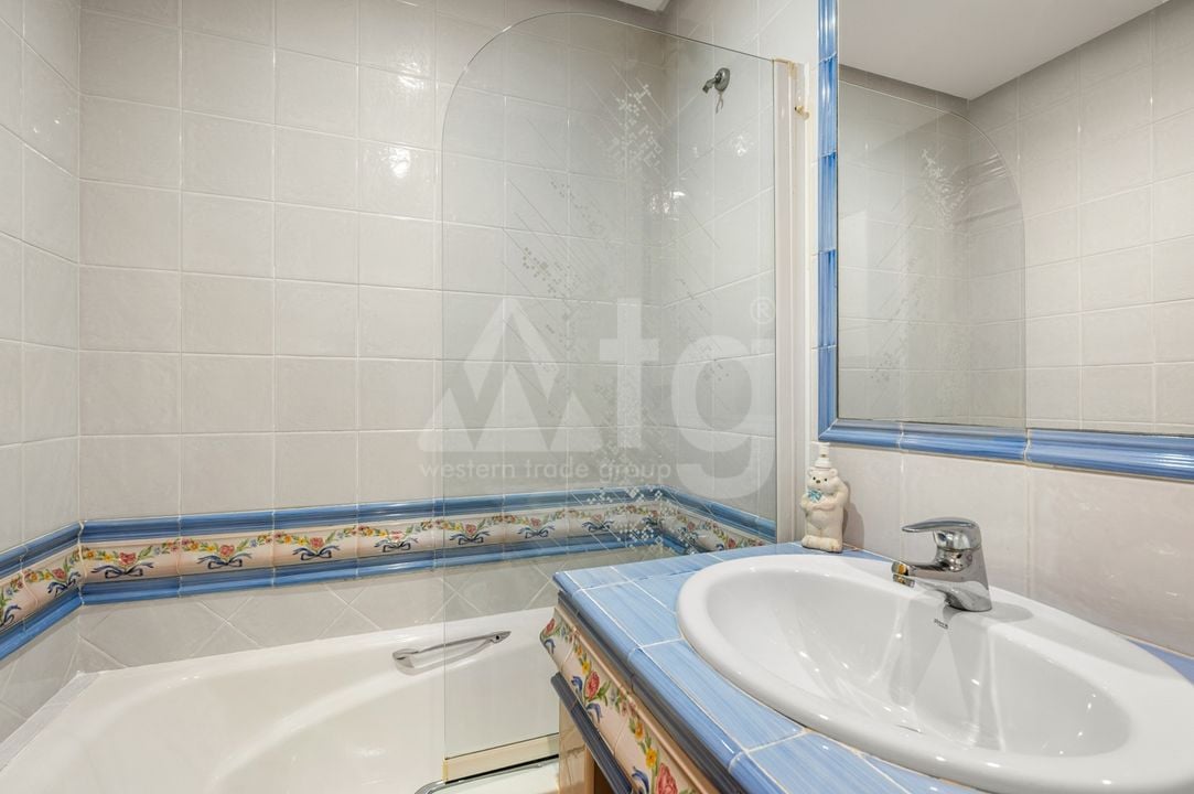 Bungalow cu 3 dormitoare în Los Urrutias - CBB135615 - Imagini - 22
