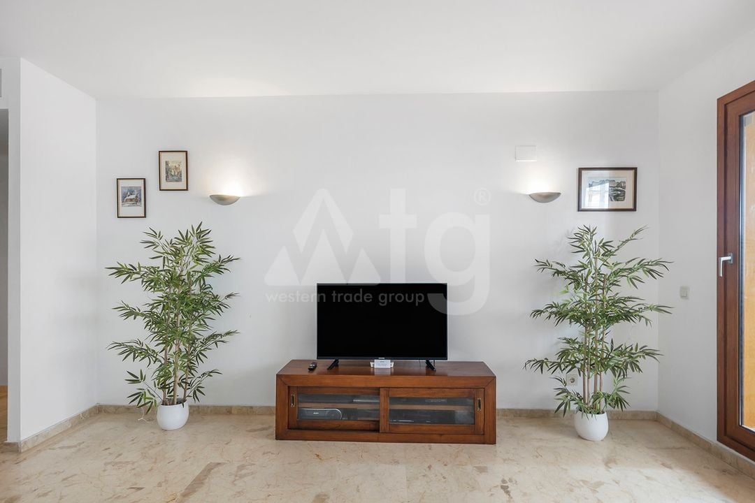 2 bedroom Apartment in Torrevieja - B135926 - Photo - 8