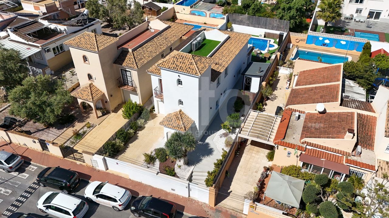 Villa de 4 chambres à Los Balcones - LEA135958 - Photo - 41