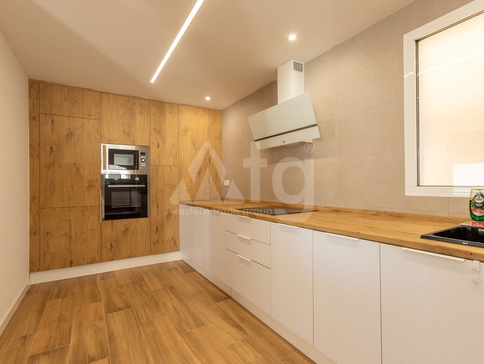 Villa de 4 chambres à Los Balcones - LEA135958 - Photo - 10