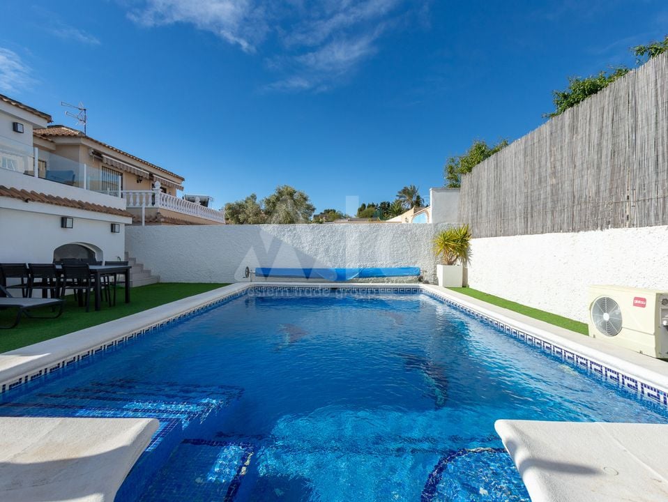 Villa de 4 chambres à Los Balcones - LEA135958 - Photo - 4