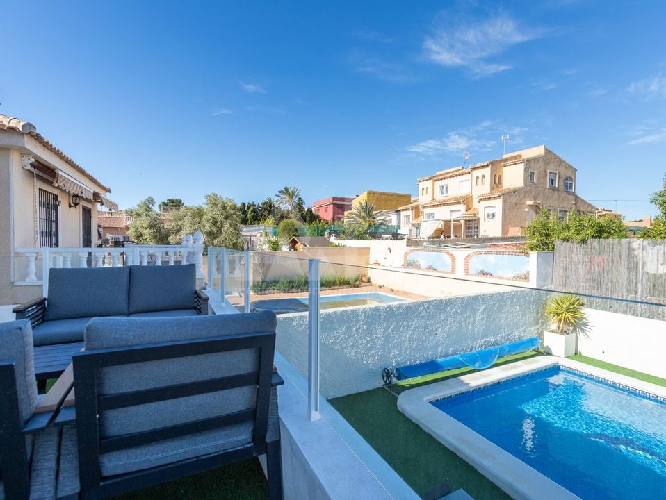 Villa de 4 chambres à Los Balcones - LEA135958 - Photo - 34