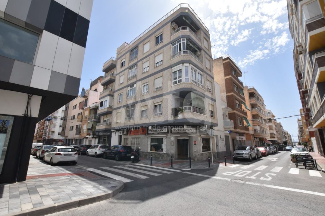 2 bedroom Apartment in Torrevieja - CCT135961 - Photo - 1
