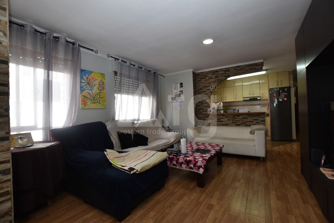 2 bedroom Apartment in Torrevieja - CCT135961 - Photo - 3