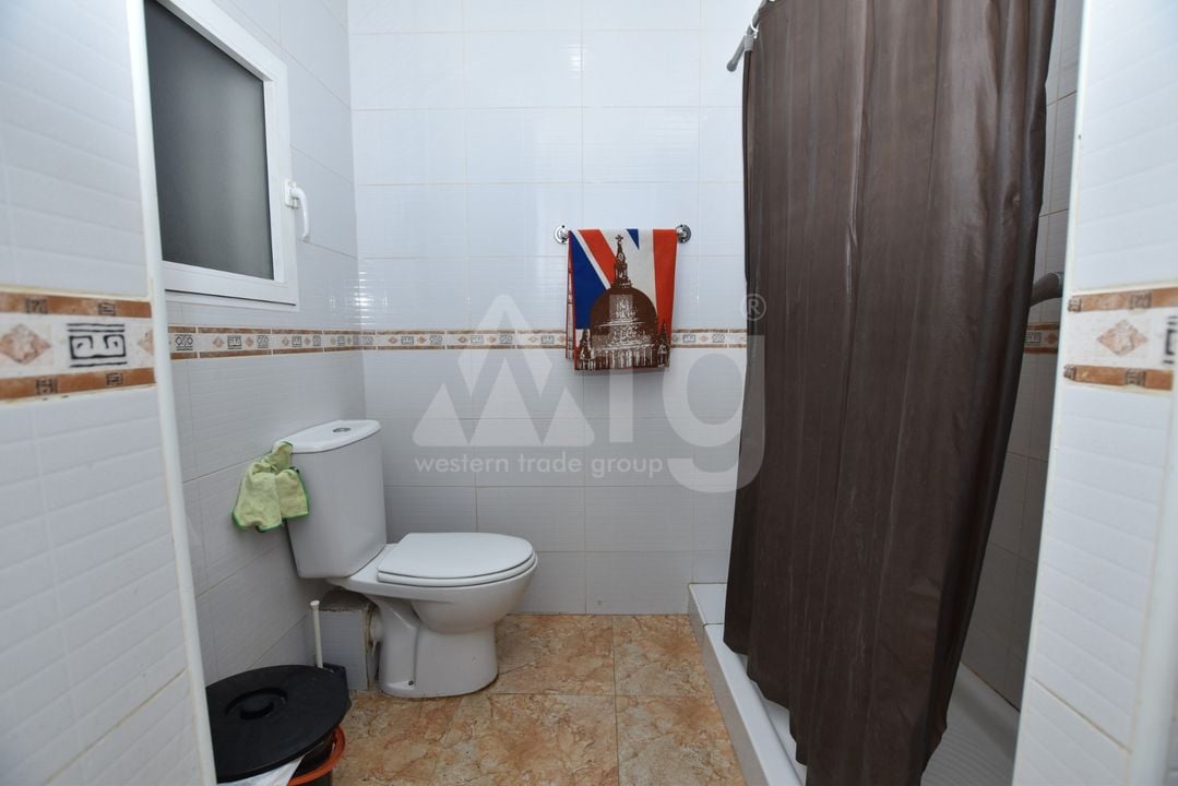 2 bedroom Apartment in Torrevieja - CCT135961 - Photo - 14