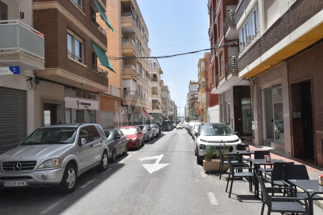 2 bedroom Apartment in Torrevieja - CCT135961 - Photo - 17