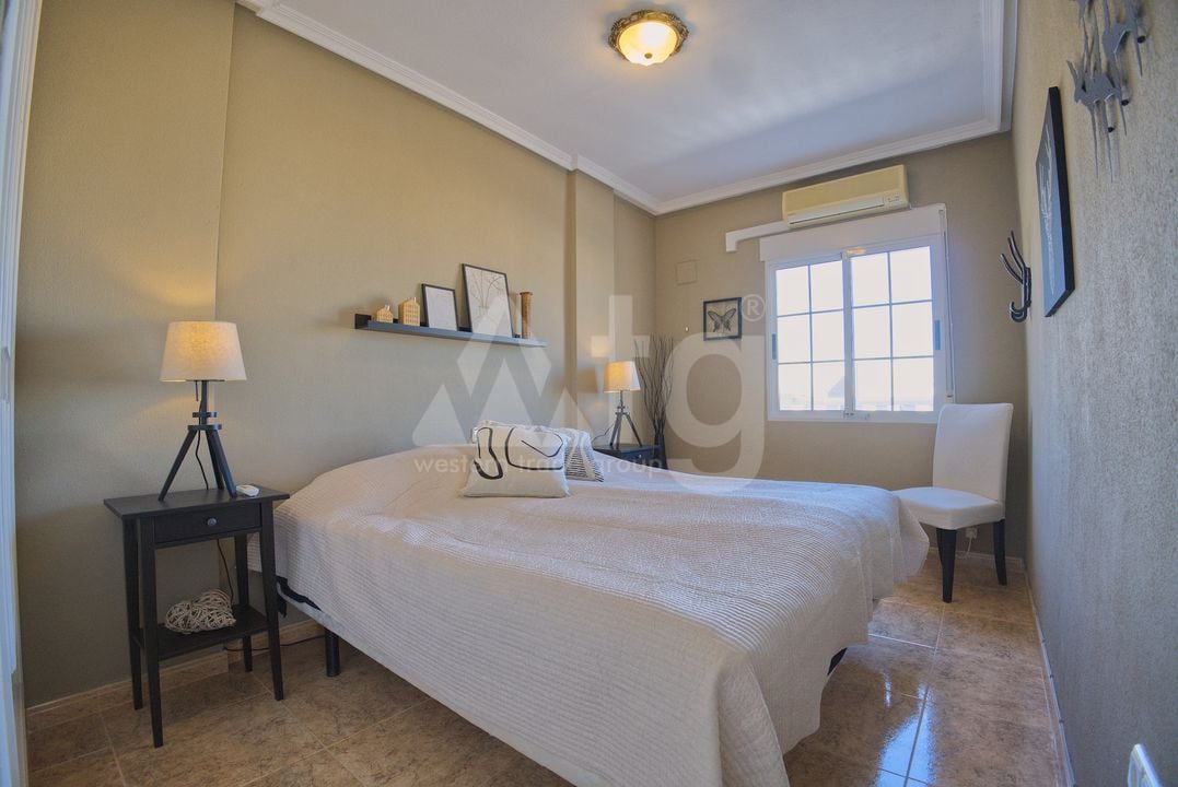 Vilă cu 3 dormitoare în Torrevieja - FU147284 - Imagini - 10