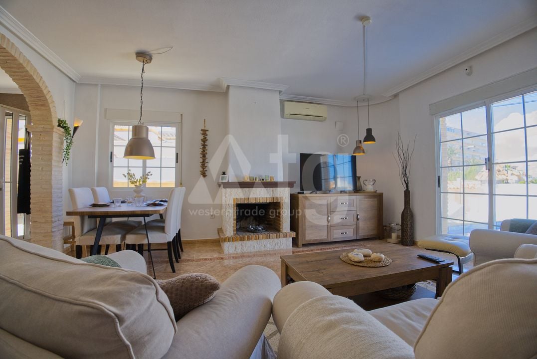 Vilă cu 3 dormitoare în Torrevieja - FU147284 - Imagini - 4