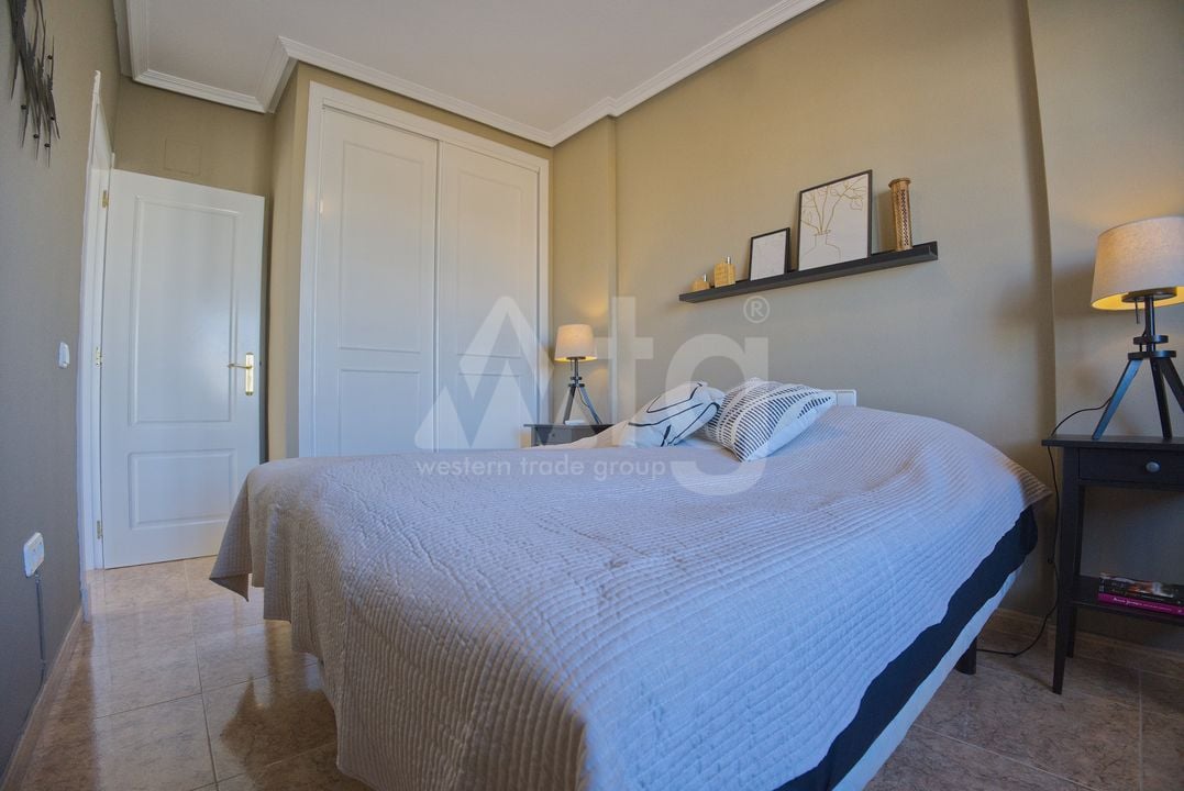 Vilă cu 3 dormitoare în Torrevieja - FU147284 - Imagini - 11
