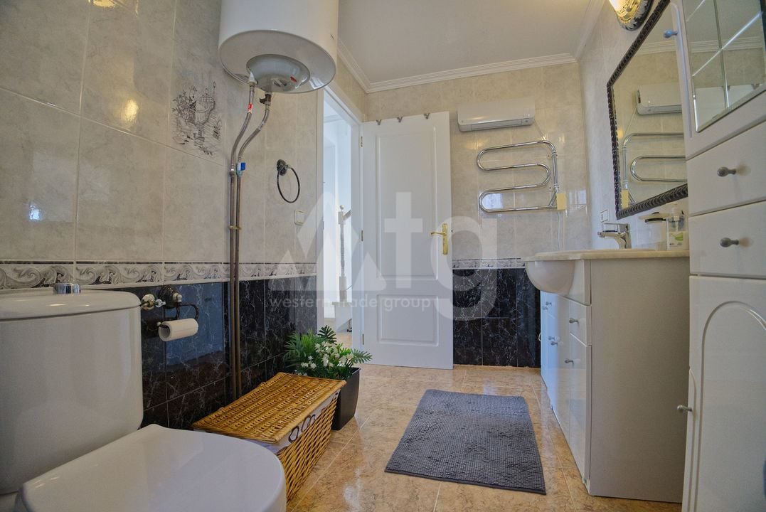 Vilă cu 3 dormitoare în Torrevieja - FU147284 - Imagini - 17
