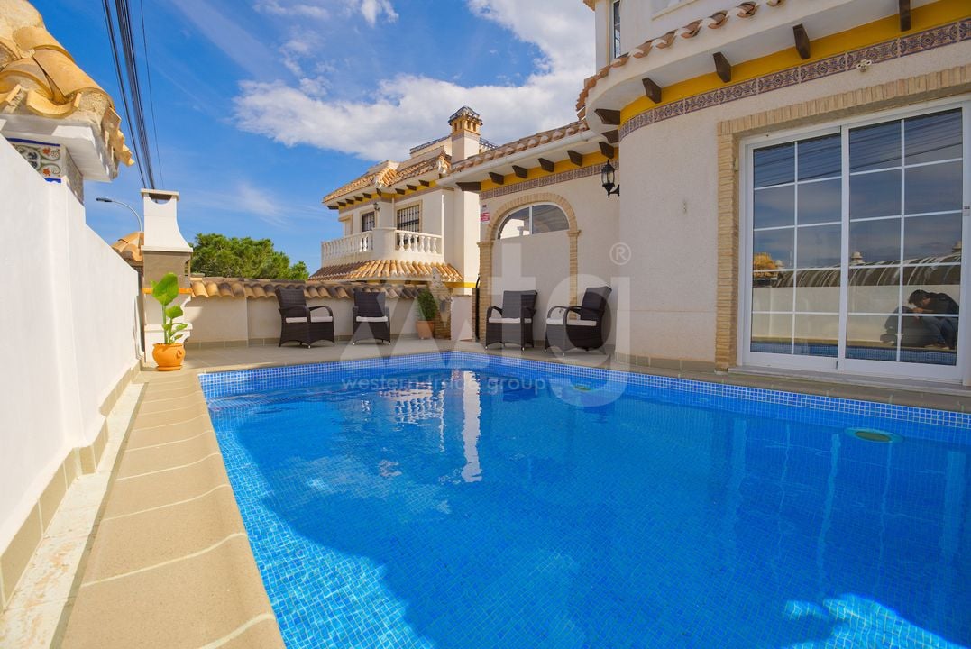 Vilă cu 3 dormitoare în Torrevieja - FU147284 - Imagini - 1