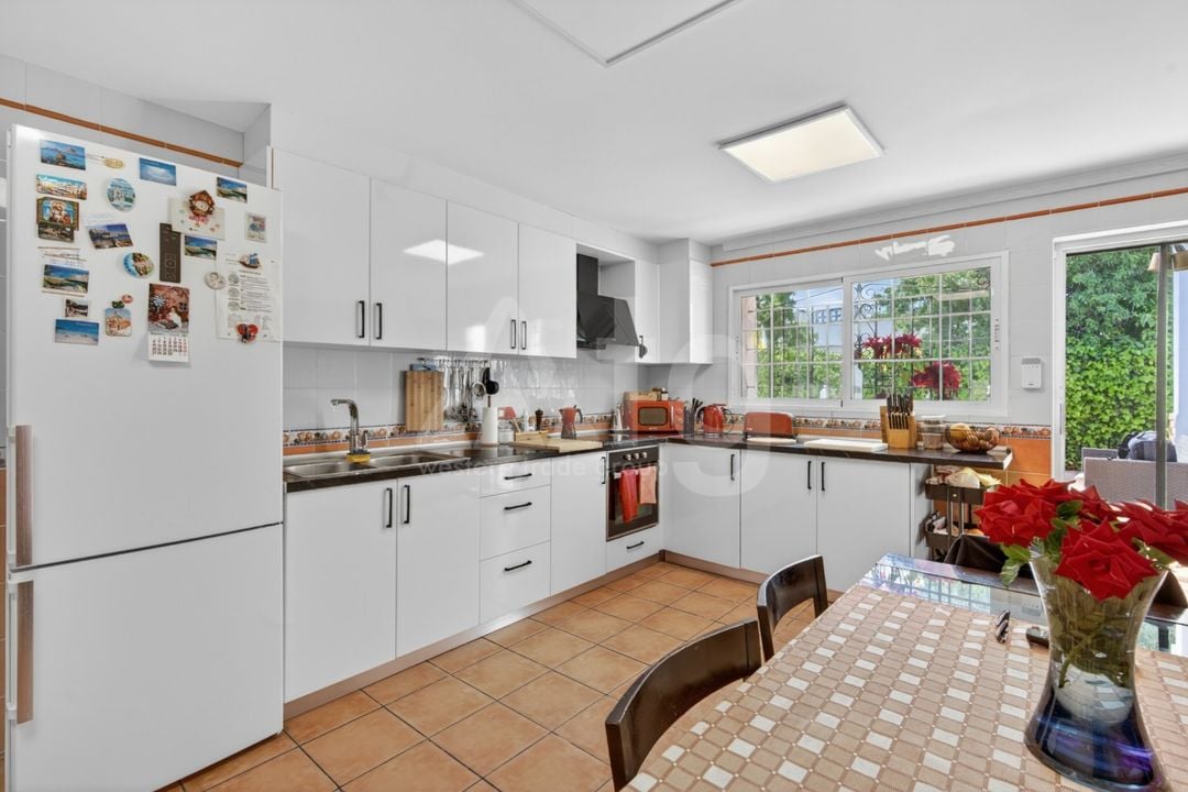 Villa de 3 chambres à Alicante - CBE136175 - Photo - 7