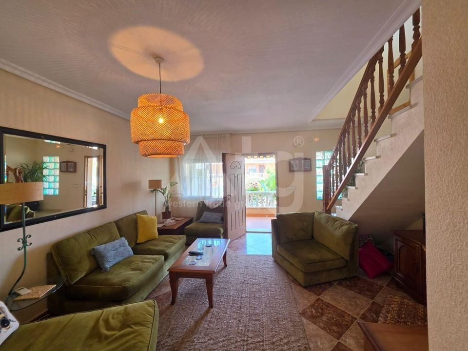 3 bedroom Townhouse in Torrevieja - VEC136211 - Photo - 6