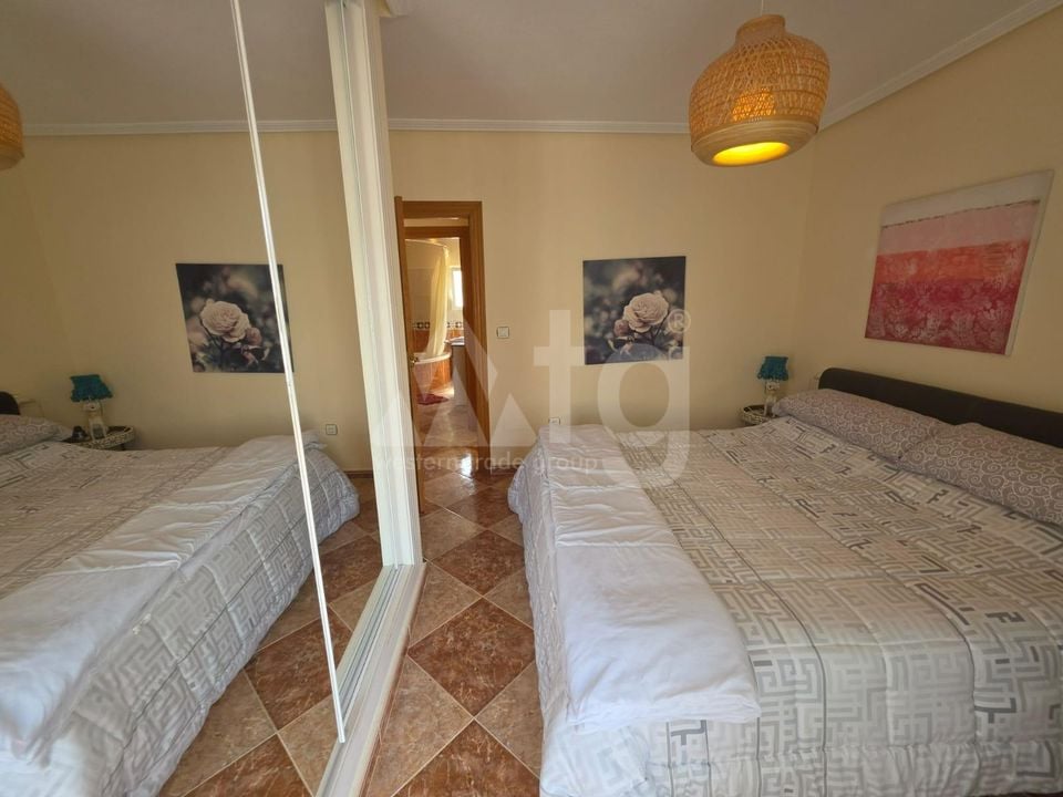 3 bedroom Townhouse in Torrevieja - VEC136211 - Photo - 13