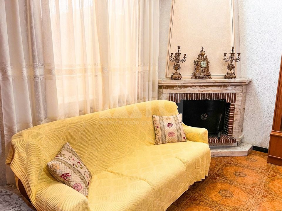 5 bedroom Apartment in Guardamar del Segura - SV136222 - Photo - 2