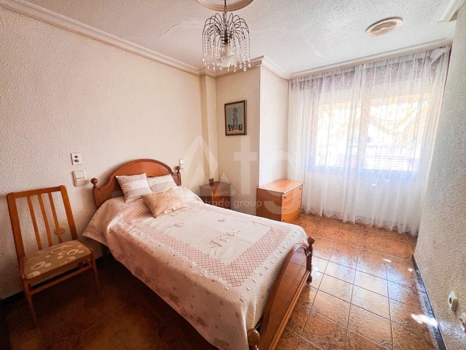 5 bedroom Apartment in Guardamar del Segura - SV136222 - Photo - 12