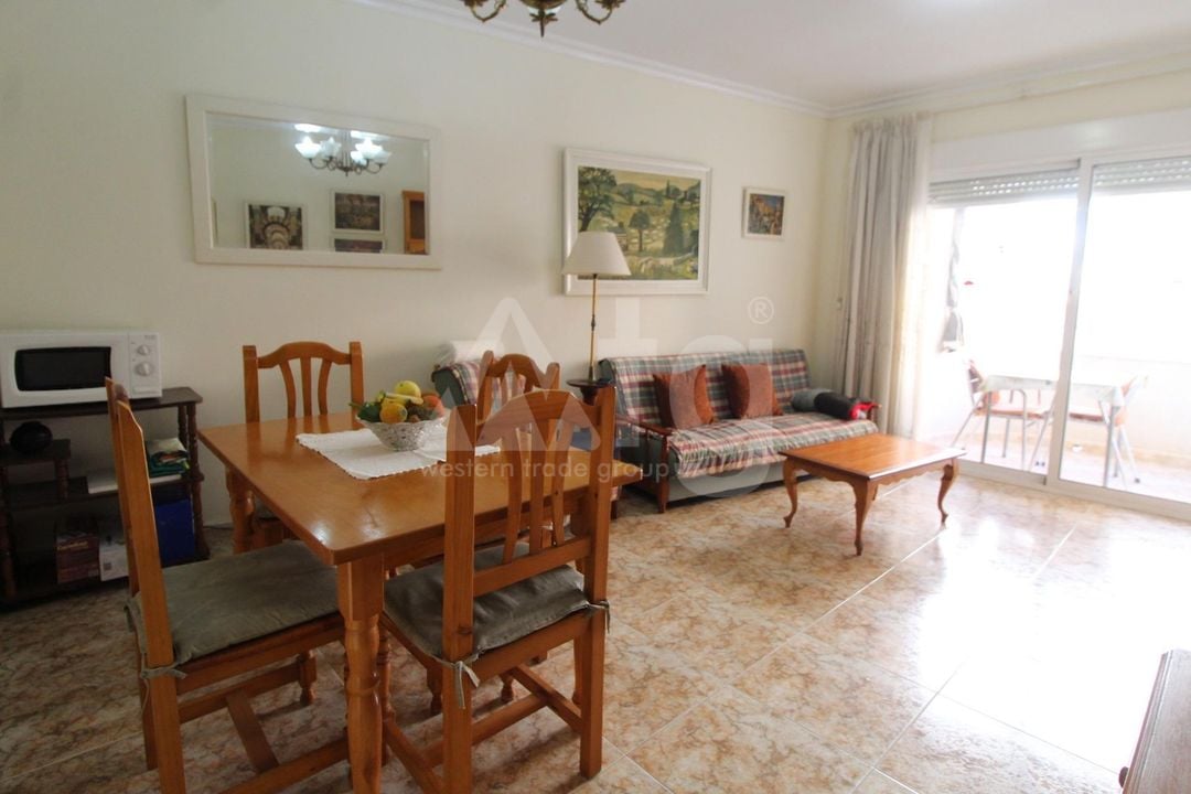 Appartement de 2 chambres à Torrevieja - ALM136294 - Photo - 2