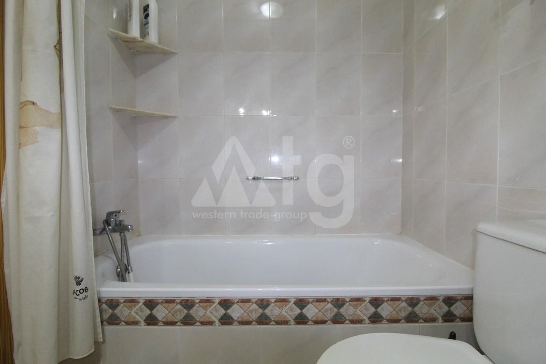 Appartement de 2 chambres à Torrevieja - ALM136294 - Photo - 15
