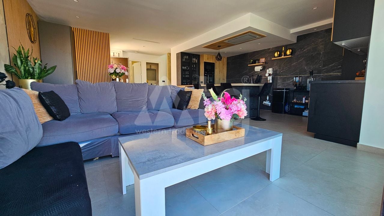 5 bedroom Villa in Algorfa - CSS136299 - Photo - 3