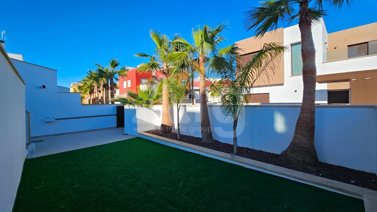 5 bedroom Villa in Algorfa - CSS136299 - Photo - 12