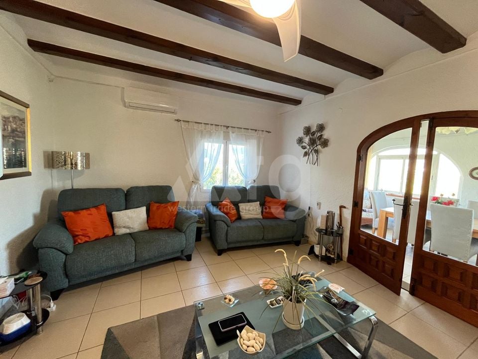 4 bedroom Villa in Orba - OH136302 - Photo - 5