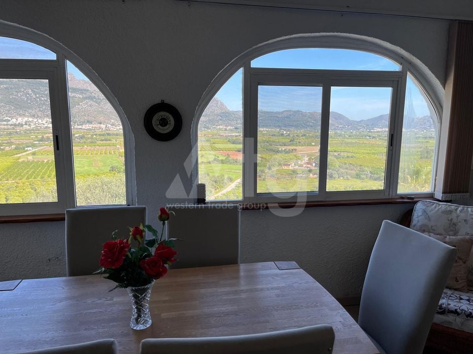 4 bedroom Villa in Orba - OH136302 - Photo - 15
