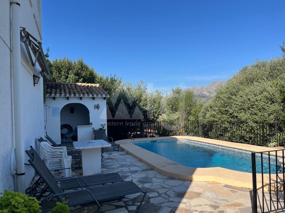4 bedroom Villa in Orba - OH136302 - Photo - 23