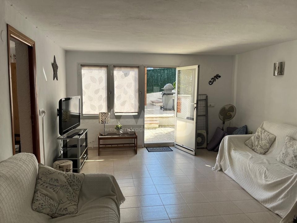 4 bedroom Villa in Orba - OH136302 - Photo - 9