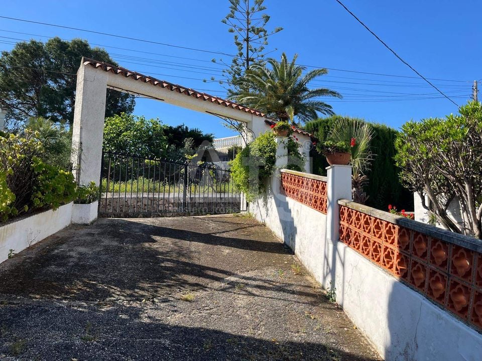 4 bedroom Villa in Orba - OH136302 - Photo - 25