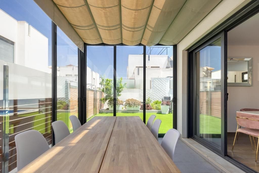 Vilă cu 4 dormitoare în Torrevieja - CBB136454 - Imagini - 19
