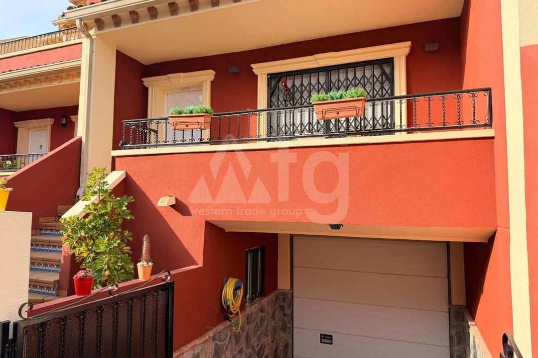 Adosado de 3 habitaciones en Catral - PRS136461 - Foto - 2