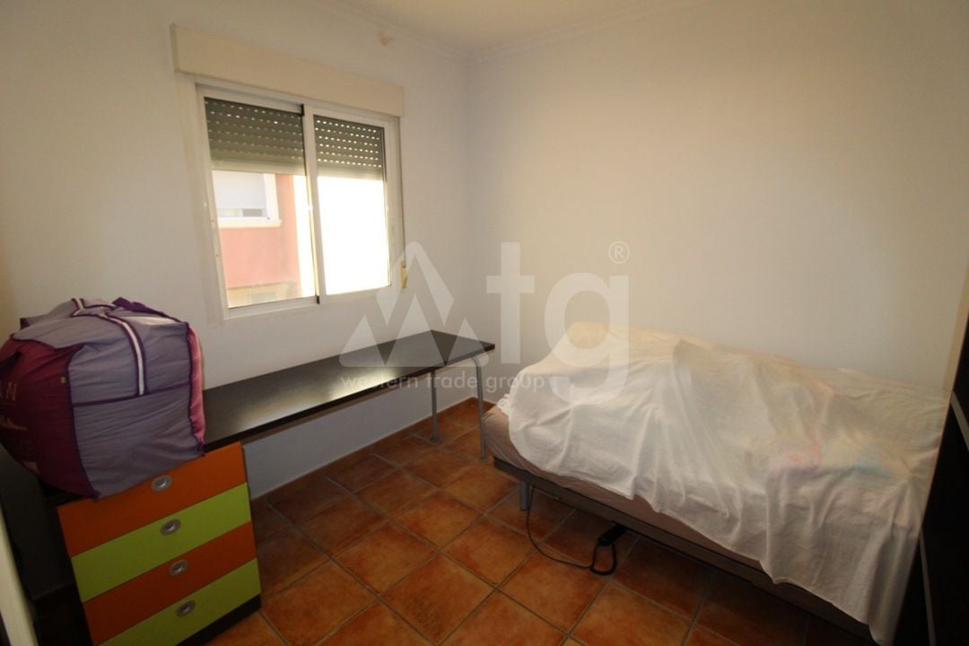 Adosado de 3 habitaciones en Catral - PRS136461 - Foto - 13