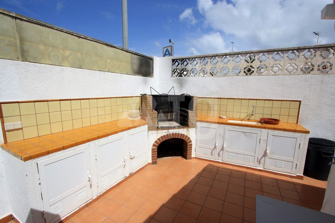 4 Schlafzimmer Reihenhaus in Denia - PGP136563 - Foto - 17