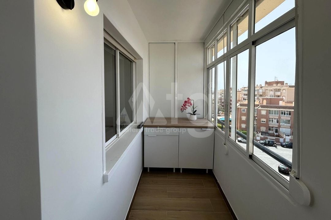 2 bedroom Apartment in Torrevieja - SV136567 - Photo - 10