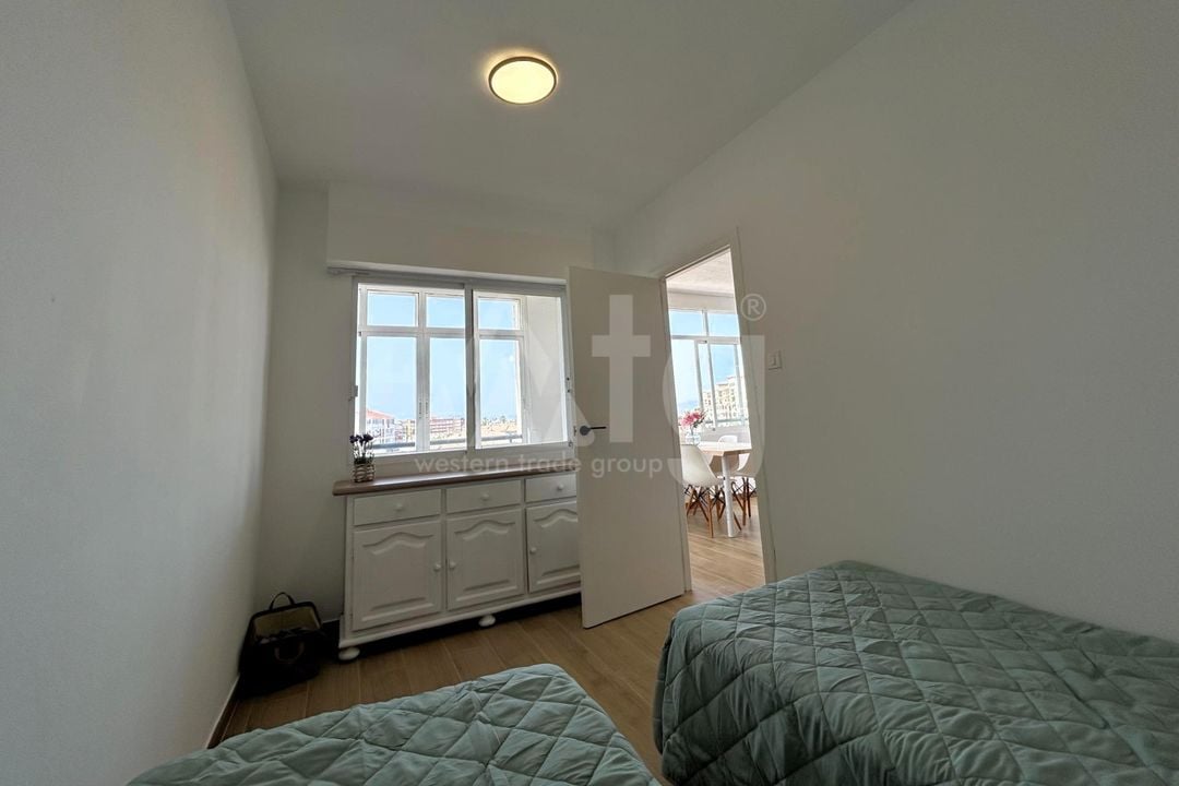 2 bedroom Apartment in Torrevieja - SV136567 - Photo - 18