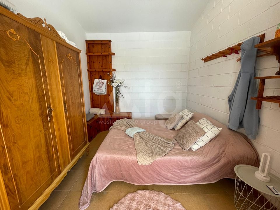 13 bedroom Villa in Elda - SLN136608 - Photo - 23