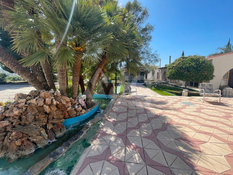 13 bedroom Villa in Elda - SLN136608 - Photo - 45