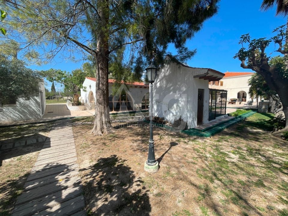 13 bedroom Villa in Elda - SLN136608 - Photo - 34